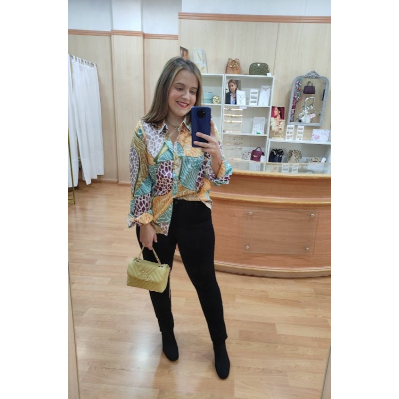 CAMISA MOSAICO ANIMAL PRINT CAMISA MOSAICO ANIMAL PRINT